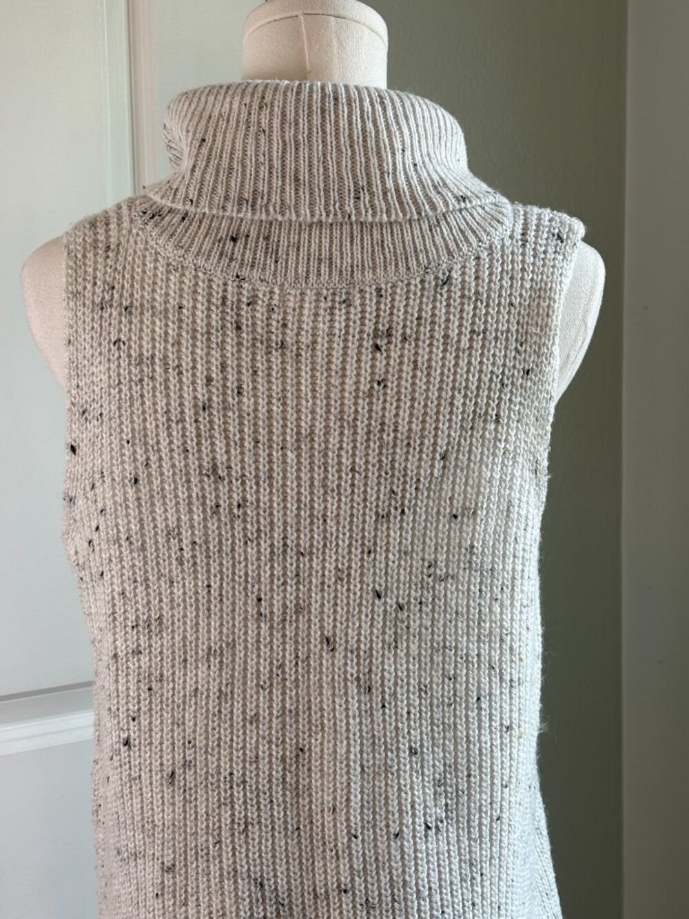 Bundle 2/$30! Leith Sleeveless Cowl Neck Sweater Dress Tunic Medium Oatmeal - Picture 6 of 12
